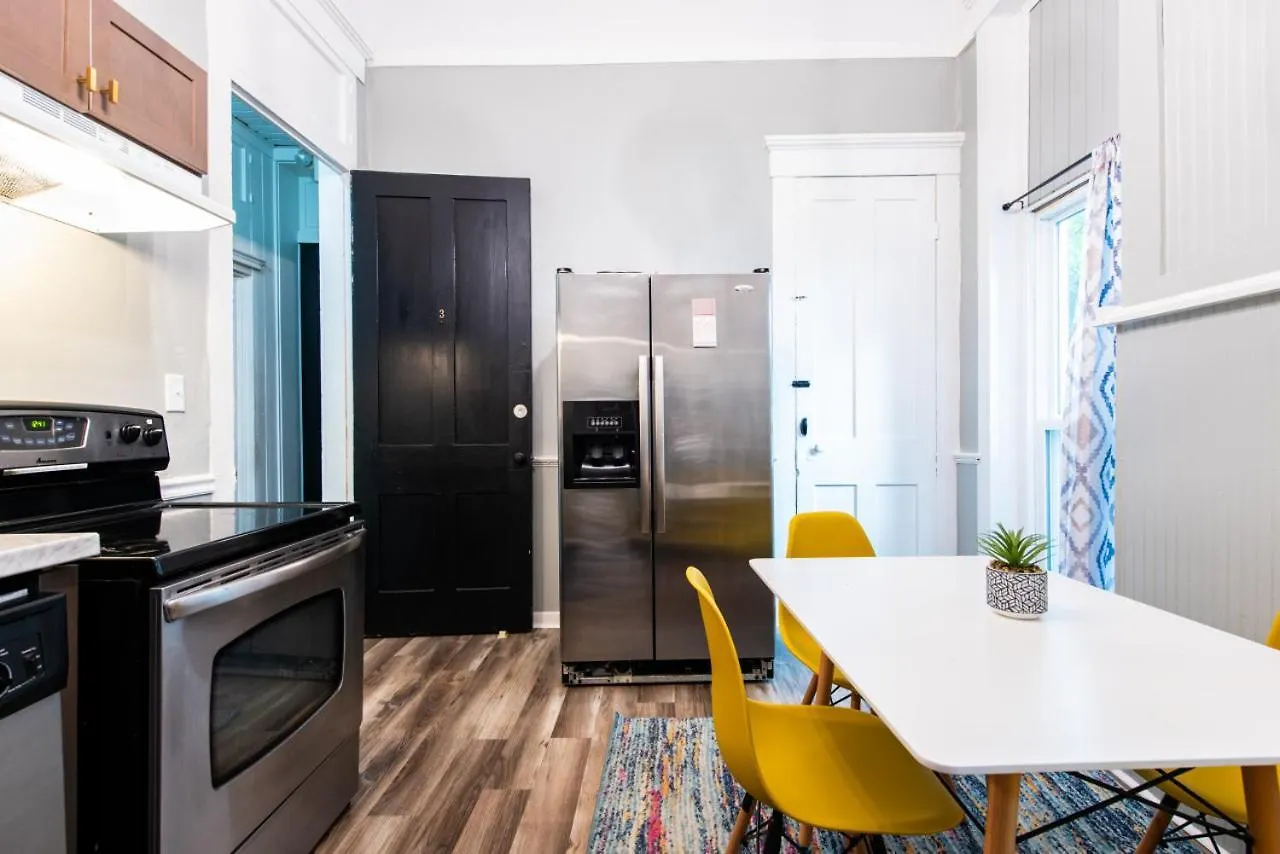 بيت ضيافة Suite Near Downtown Louisville, Ky - Suite IX
